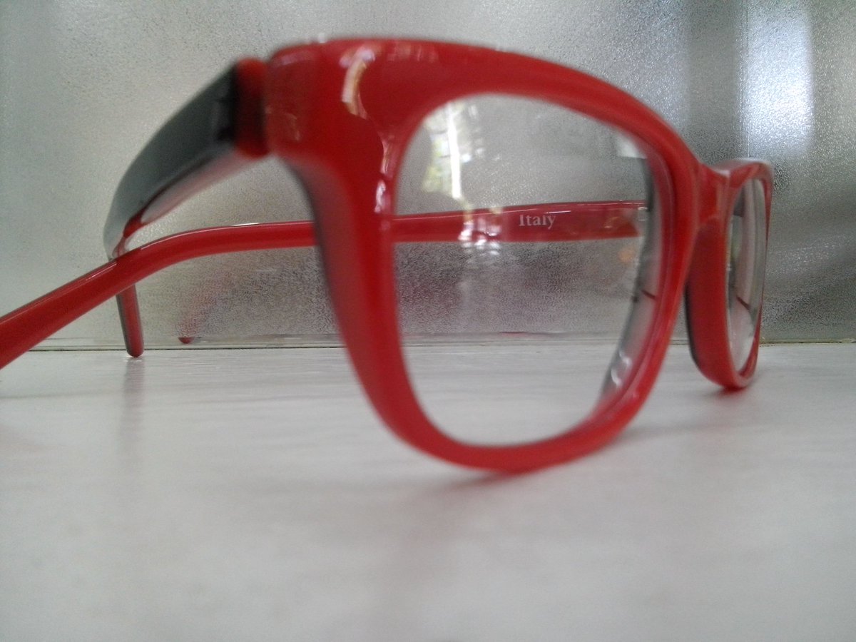 opticalanz tweet picture