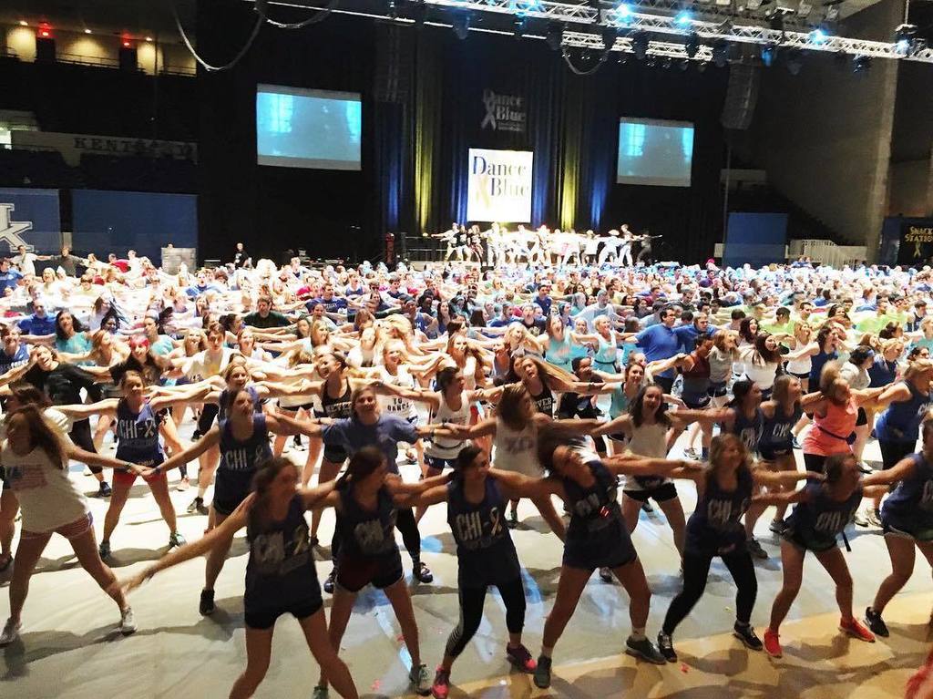 UKYAdmissions's tweet image. We've been at it for 7+ hours and I'm just starting to learn the line dance! #LauraDoesTheLineDance #seeblue #tilth…