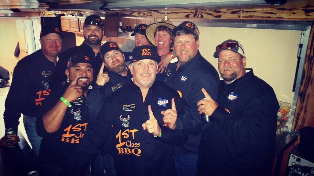 firstclassbbq's tweet photo. What a good time with a great group of people. https://t.co/ufMkbQFVBp