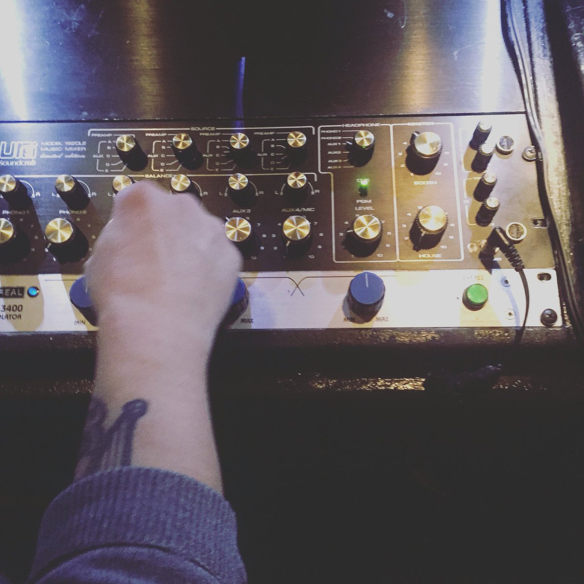 Checking sound. Sounding pretty pretty pretty good. <a href="/cielonyc/">Cielo</a> tonight w #tonyhumphries <a href="/seancormacnyc/">Sean Cormac</a> <a href="/chilidavisnyc/">Chili Davis</a>