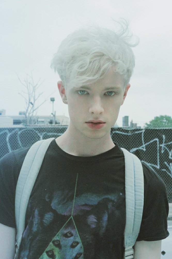 deathbycrush's tweet photo. //anyone free to rp https://t.co/pYRxTL1b5r