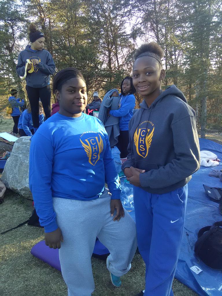 Eddrick1's tweet photo. #chambleehighschool #track team at the #buckheadinvitational in #Atlanta #TrackNation https://t.co/CbOtEkh1DL