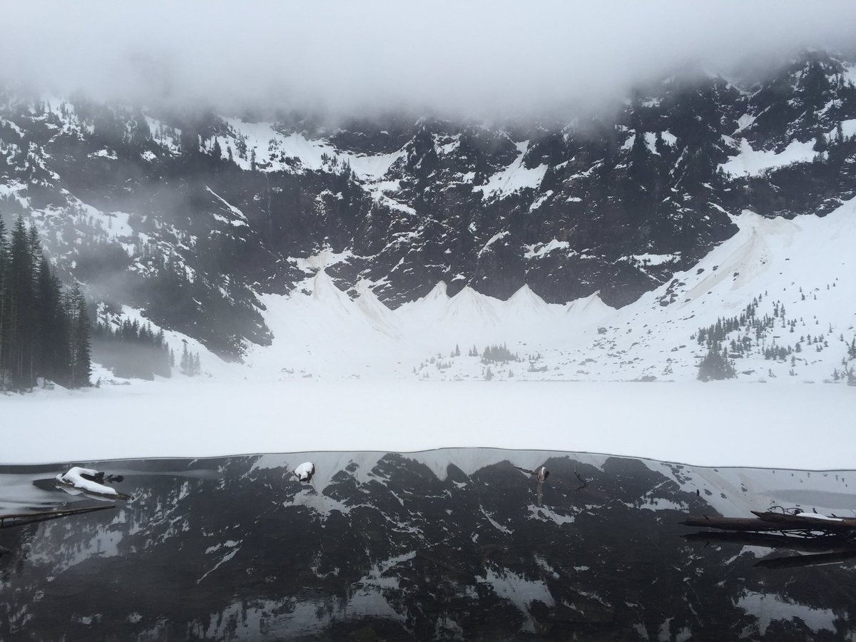 Beautiful Washington! #getoutside #lake22 #pnw #hikeeverydamnday