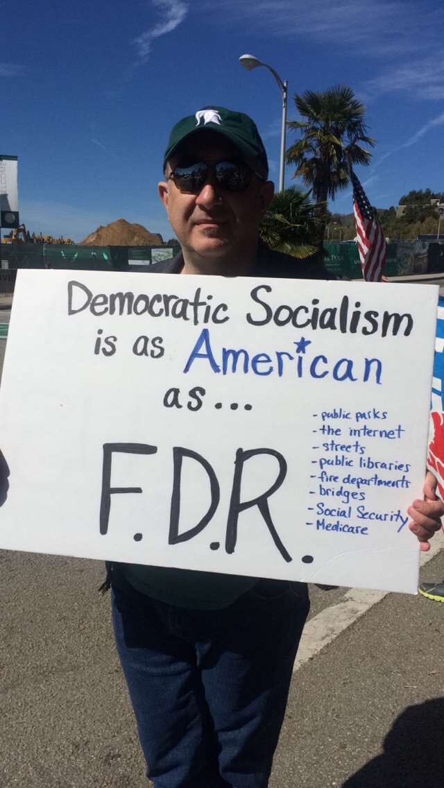 CPforBernie tweet picture