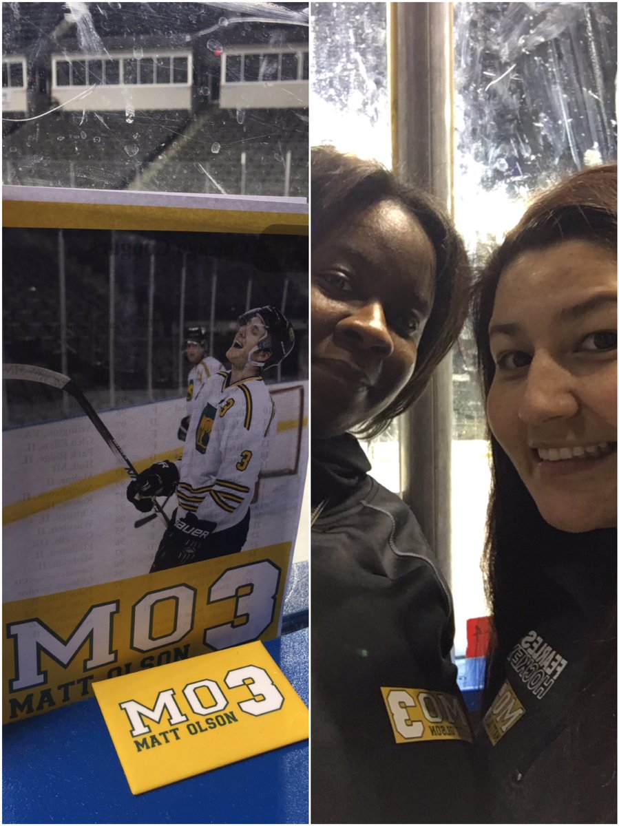 Juanita2120's tweet image. Supported @ChiCougarsHky &amp;amp; Matt at tonight&apos;s game. You&apos;re in our prayers! #OlsonStrong3 #PrayFor3