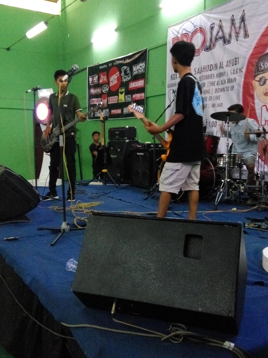On Stage <a href="/ofcourse/">ofcourse</a> #anniversaryMyFirstIdea1