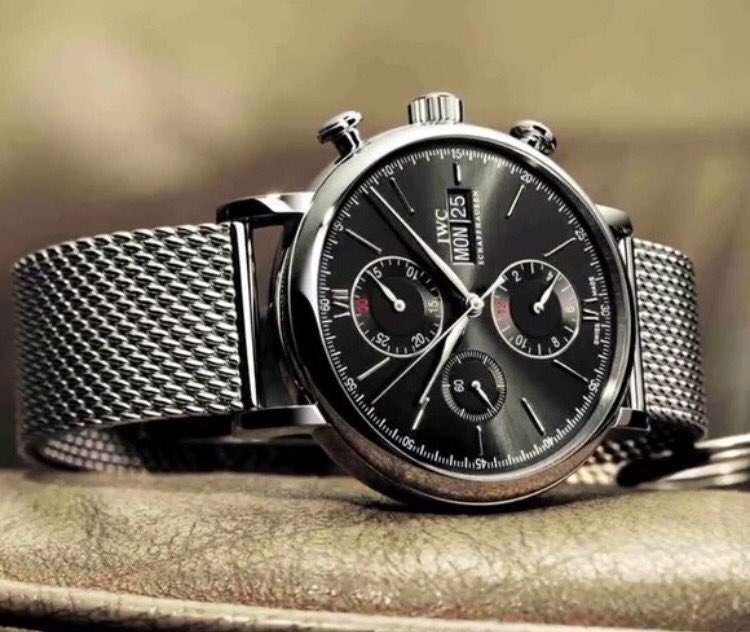 PierreYvesCo's tweet photo. Good morning from the #IWC Portofino Chronograph ⌚️ Available now with the À Maille Milanaise bracelet. #PierreYves https://t.co/DocfNcXCTc