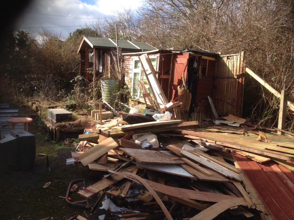 planbdevon's tweet image. Some one garden sheds was falling down in Exeter . Need a old shed taken down visit planbdevon.co.uk