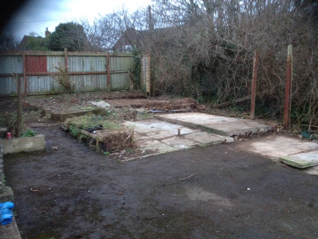 planbdevon's tweet image. Some one garden sheds was falling down in Exeter . Need a old shed taken down visit planbdevon.co.uk