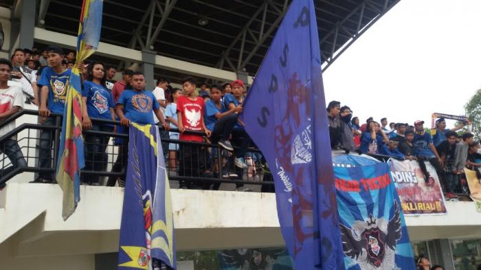 infoRIAU's tweet image. Manajemen PSPS Sudah Hubungi Para Pemain dlvr.it/KdbYwZ (TribunPKU)