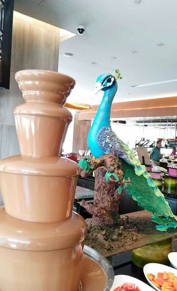StylishByNature's tweet photo. Food is flowing freely #MightyLunch #BCAFEBLR @ShangriLaBLR #Bangalore #shangrilaexperience #shangrila #Bengaluru https://t.co/Dk6xajiuyF