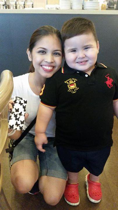 AldubKiligmuch's tweet photo. selfie with baste...cute and super taba....

#cuteandtababaste
#selfiewithbaste
#bastewithmaine https://t.co/M9omPXZYd2