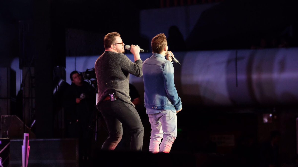 NoelSchajris's tweet photo. Segundo día y esto se pone cada vez más bueno !!! Gracias México !!!!  @sinbandera #UnaUltimaVezTour https://t.co/koHDkF34xT
