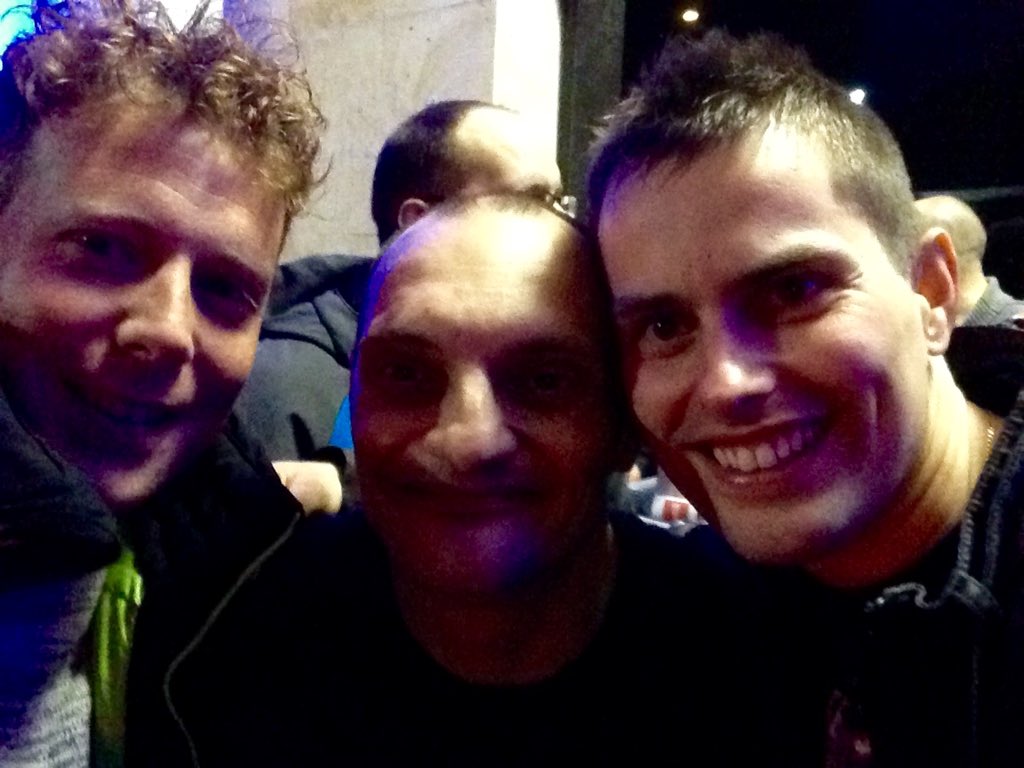 felixinparadise's tweet photo. @PastisDJ @Jaumenau @felixinparadise vaya pedazo de noche!!! https://t.co/qr9WRRit31