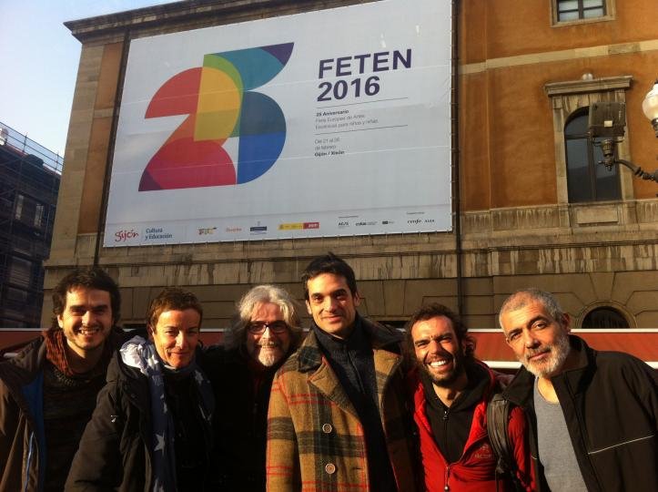 anoiadiari's tweet photo. . @Farresbrothers triomfa al festival #feten2016 de Gijón #cultura https://t.co/2H73QwdMQ5 https://t.co/x3j3eYEyNv