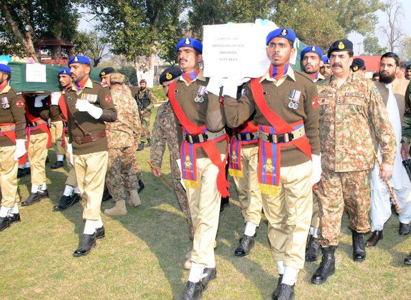 24NewsHD's tweet photo. #COAS attends funerals of army martyrs @AsimBajwaISPR @ISPR_Official 
Read more: https://t.co/UiKnnKWU0u https://t.co/pRhpqKXSye
