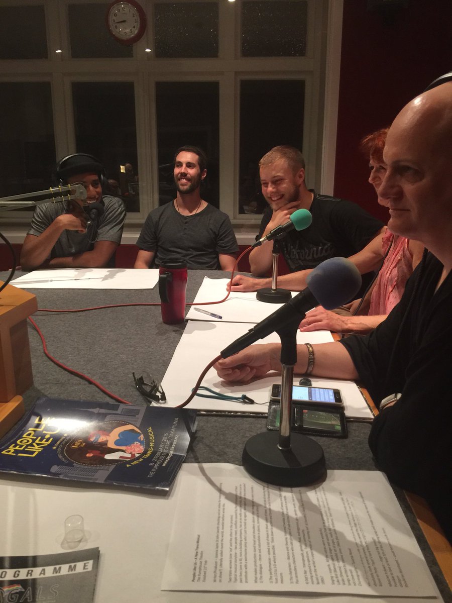 KickArtsRadio's tweet photo. We are back in the Studio with some amazing guests! #kicksunday https://t.co/5BPH4YzoNl