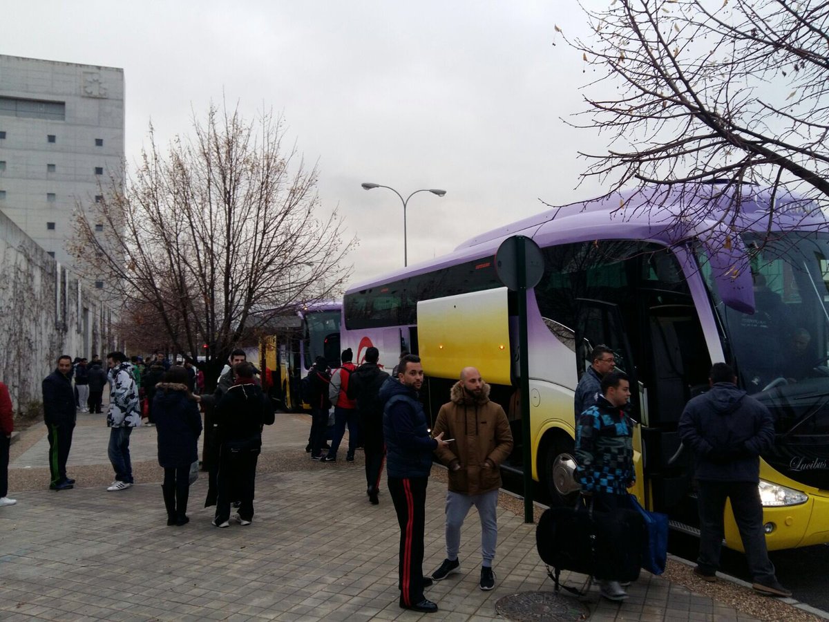 DespojadoGR's tweet photo. Ponemos rumbo a Velez Rubio! #GiraSoyparaGranada #Despojado2016 https://t.co/0sSlvtaQVw