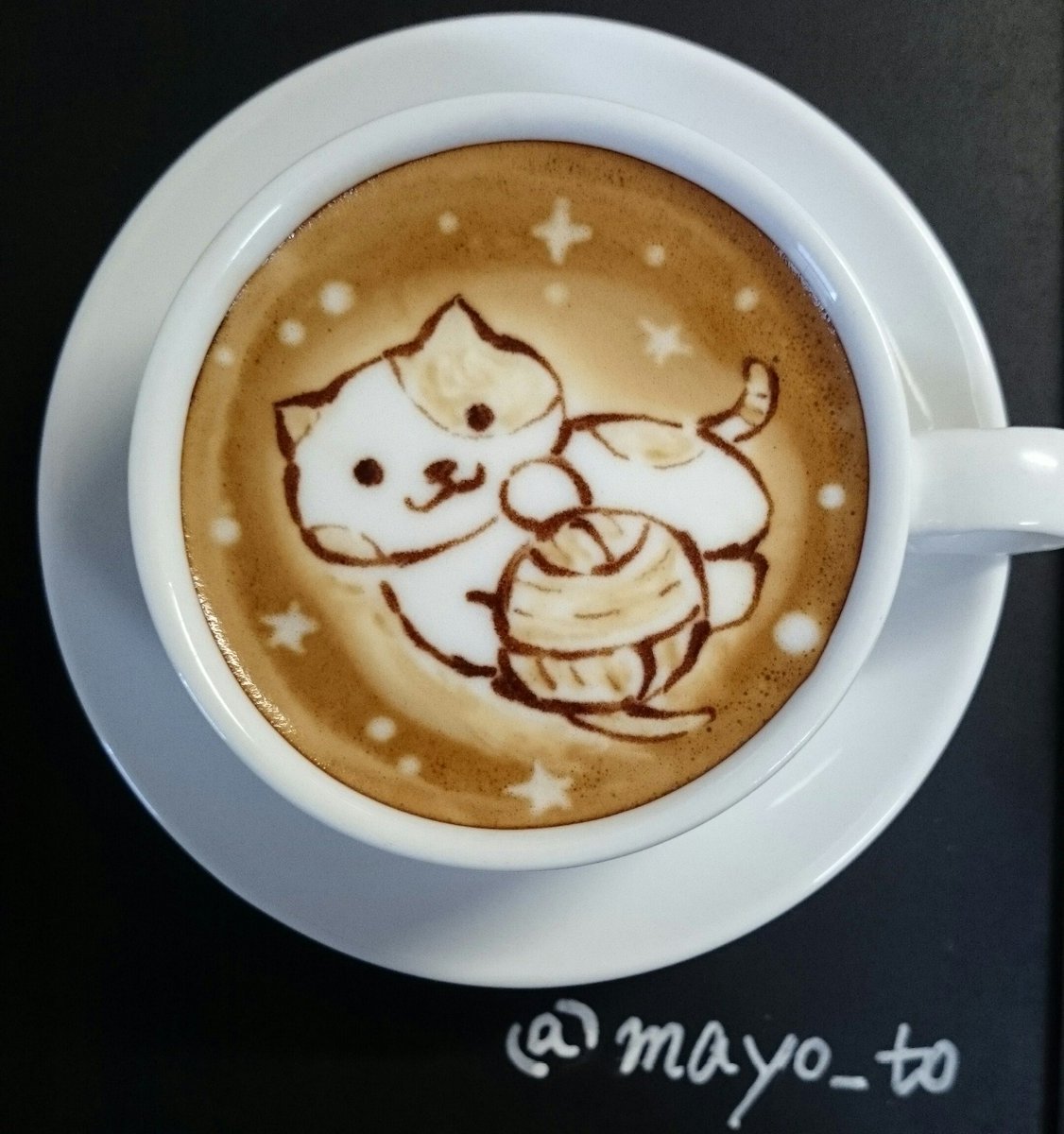 mayo_to's tweet photo. ラテアート『ぶちさん』

 #ねこあつめ 
 #latteart https://t.co/1Ul4SMxGt1