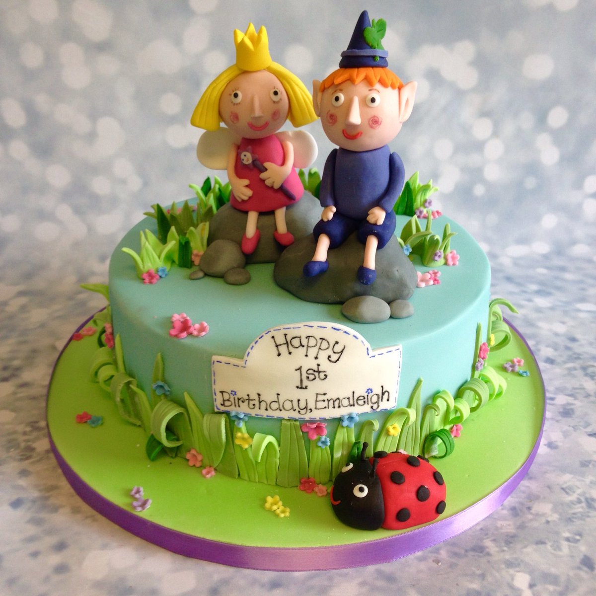 Pin de Thulasi en Ideas for Amelia's birthday cake Ben y holly, Reposteria, Pasteles Pin de Thulasi en Ideas for Amelia's birthday cake Ben y holly, Reposteria, Pasteles