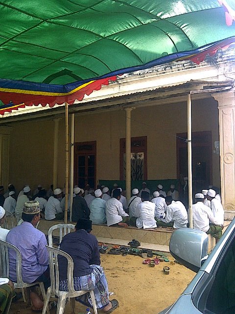 Pertemuan alumni kec Tanjungbumi  Ponpes Syaikhona demangan Bangkalan d hadiri Ra <a href="/nashih79/">nasih aschal</a> cc <a href="/info_bangkalan/">info_bangkalan</a>