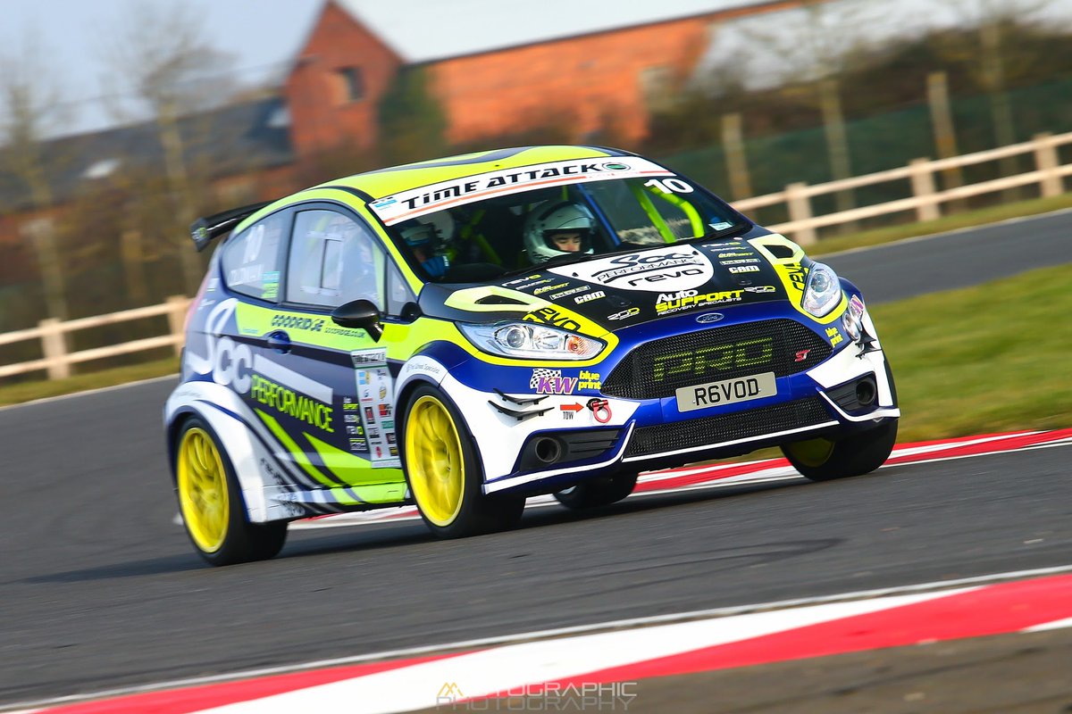 lee_marshall's tweet photo. Loved the colour scheme of this #SCCPerformance @TimeAttackUK #FordFiestaST at BA yesterday. @RevoTechnik https://t.co/8uA37ENC7F