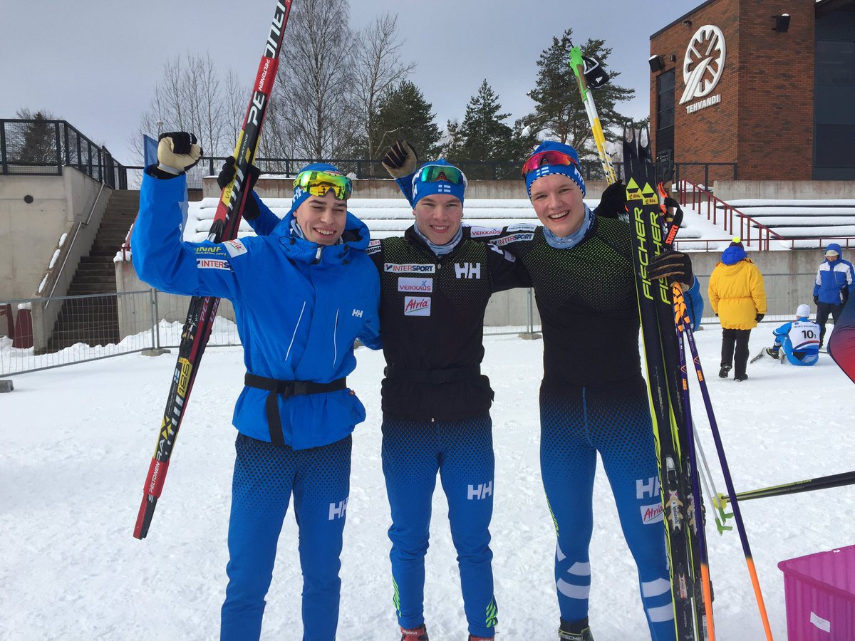 PiaPekonen's tweet photo. Pojat hopeaa !!!! Tytöt pronssia !!! Huippupäivä! https://t.co/w50wRtlplX