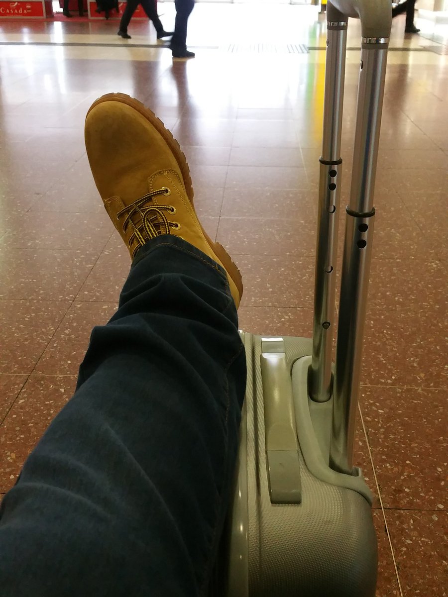 EcoSeoCtr's tweet photo. Adios #Q500 nos vemos el los bares @Ala_Willy_eh @santipm_dev  @JoseIGL @deividjornet @Quondos etc https://t.co/MqUlocNspr