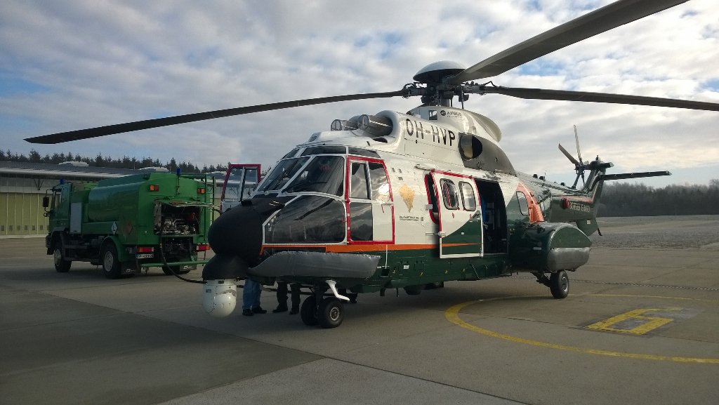 CcSr8lwW4AAzLDt.jpg:large