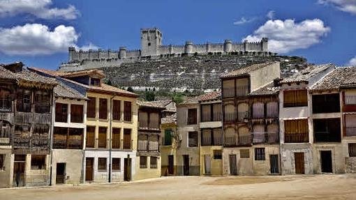 medievalactual's tweet photo. Diez pueblos #medievales perfectos para cualquier fin de semana https://t.co/IYhf0Q1rQr vía @abc_es https://t.co/t8Ec3ZpNW2