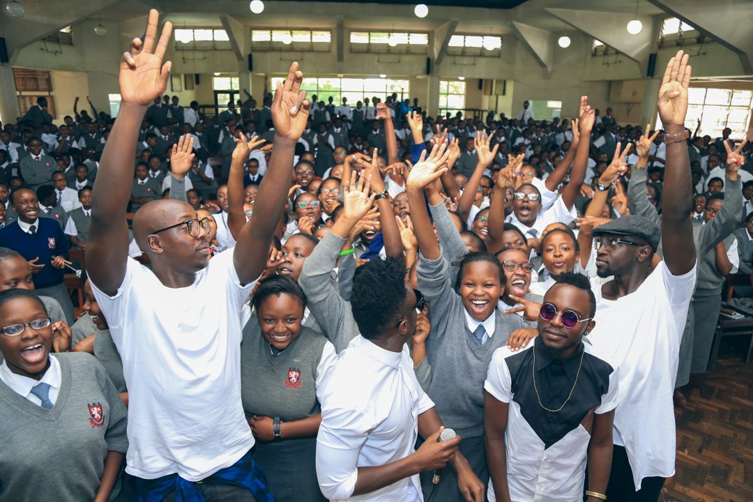 SomaInitiative's tweet image. A generation of dreamers! #SolGeneration @TeenRepublik #KenyaHighSchool