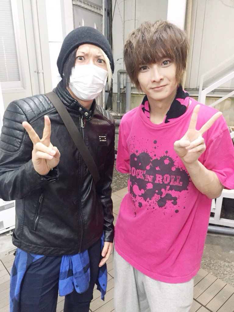 junjunmjgirly's tweet photo. 佐々木喜英さんと写真を撮らせて頂きました。本当に、本当に、本当に嬉しかった。ヒデ。ああ、ヒデ。思っていた通りの基本に忠実であるが故のパーフェクトなイケメンでした。 https://t.co/l04cTynIgR
