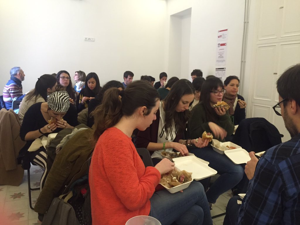 Gracias mil <a href="/TakeEatEasy_ES/">TakeEatEasy_ES</a> y <a href="/GoikoGrill/">Goiko Grill</a> y <a href="/agentcooperlsp/">Agent Cooper</a>  !!!!! #GSJam #MadServiceJam