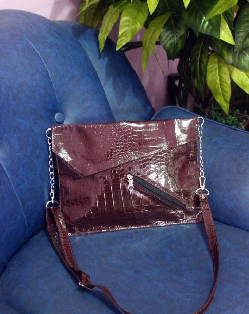 Rolleto_'s tweet photo. #SlingBag IDR 50K
Synthetic Leather Premium
30cm x 23cm x 1cm
4slot
#NoLabel #TasSelempang #SaveLocalProduct #Clutch https://t.co/1e1uuq7n4l