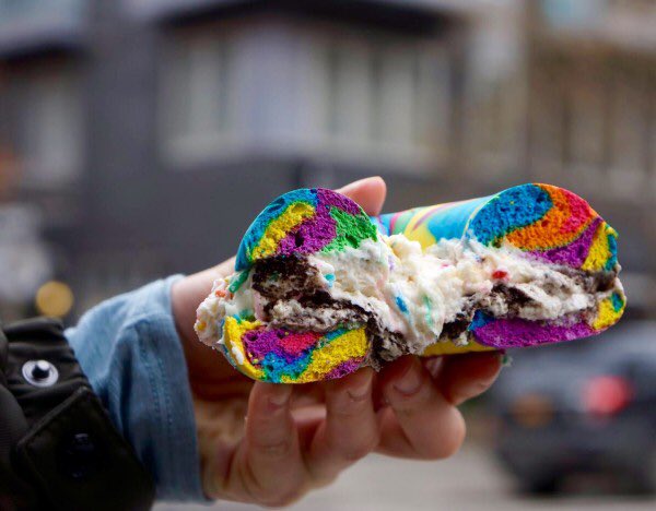 OmarNiode's tweet photo. The Rainbow Bagels Saga @thebagelstore #NewBlogPost by @OmarNiode https://t.co/HPDUn7NXIY https://t.co/Cp5yiRC7KD