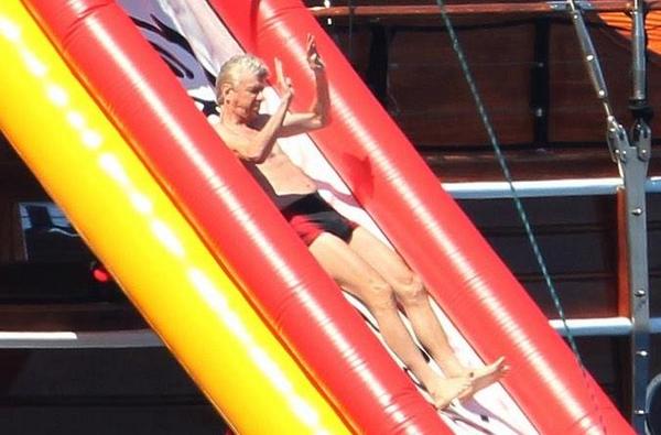NOT_MOTD's tweet image. Arsenal sliding out of the title race like...