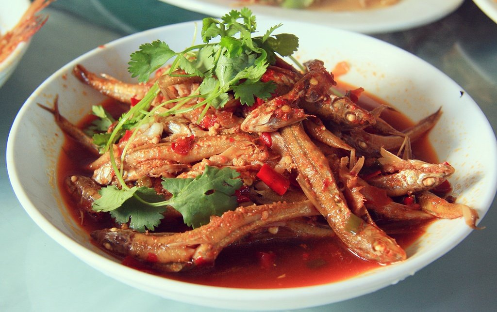 MrBasabose's tweet photo. #Foodings... Eza neti #ndakala, neti #mbinzo, neti soki nini ango. Ea goût mbisi ango... #BonAppetit #Chinoiserie https://t.co/S1wJl1C0bO