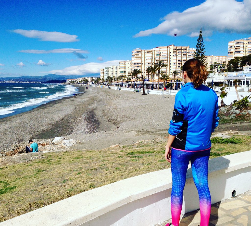cristi_mm's tweet photo. Sábado de puente #running #playa #sun https://t.co/M9eIxgiwJ9