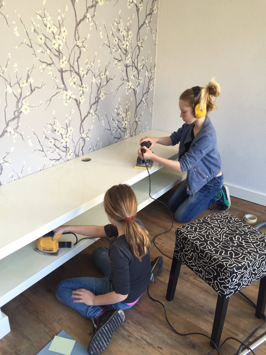 markieft's tweet image. We zijn begonnen!