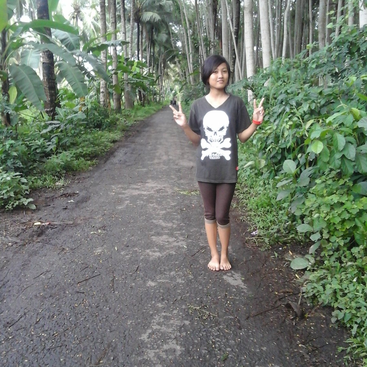 SariSetiaPutri1's tweet photo. Olah raga tadi sore guys https://t.co/F9xEi9J5YL