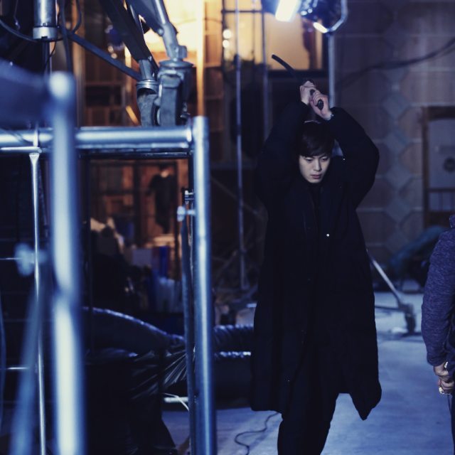 CcTY6OwUsAA_6u2.jpg:large