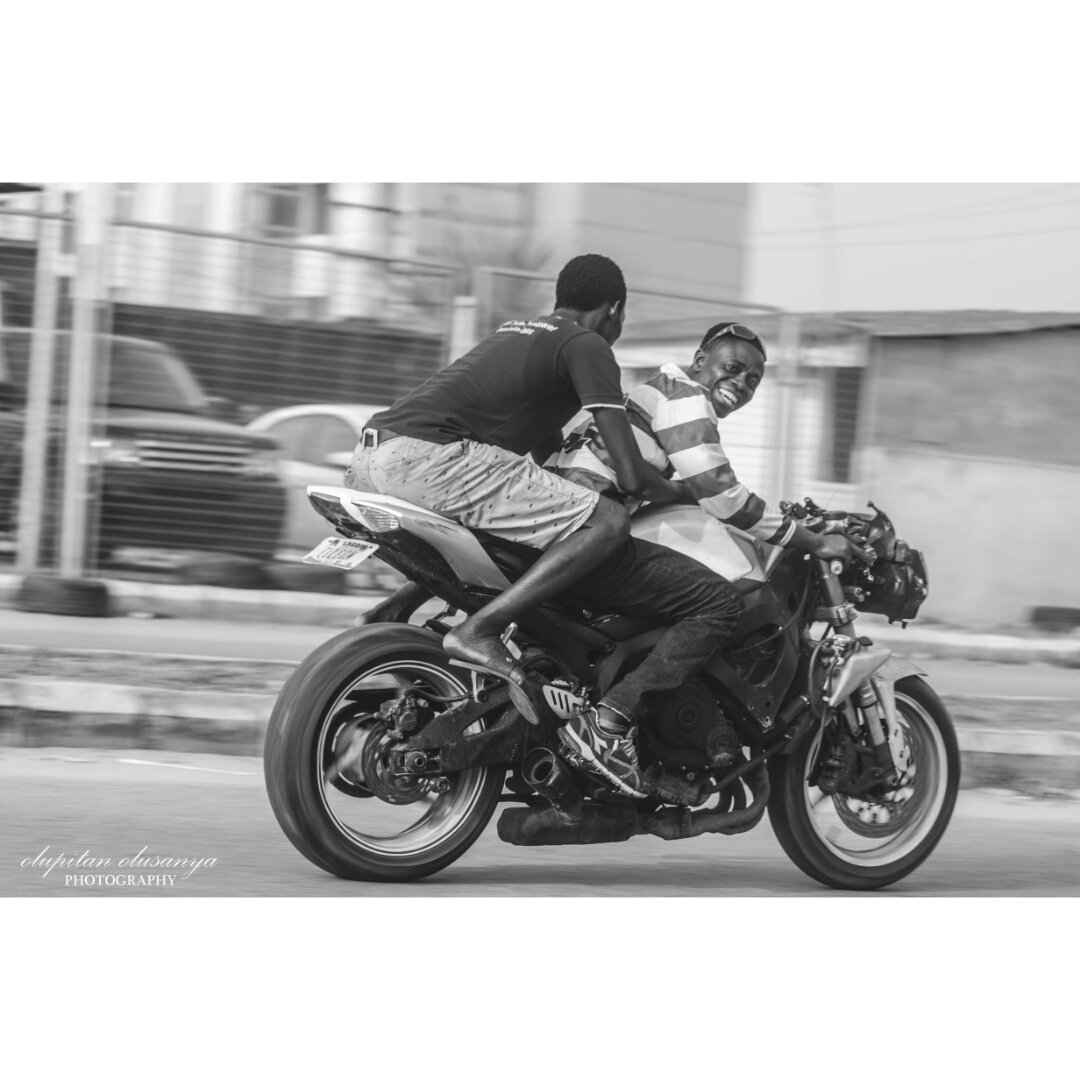 pitandamilola's tweet photo. Zoom Zoom 💨💨 happy bikers. Photo paning. #instaphotowalk @SMWLagos  #smwlagos #smwlagos2016  #Africa  #photography https://t.co/bvEpI2sGja
