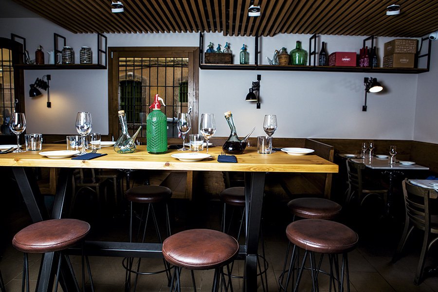 TimeOutBCN's tweet photo. Dos clàssics de la Barceloneta han renovat la seva cuina. Tasteu els seus nous arrossos
https://t.co/AW2NvQmK8G https://t.co/RAQMbKunJ5