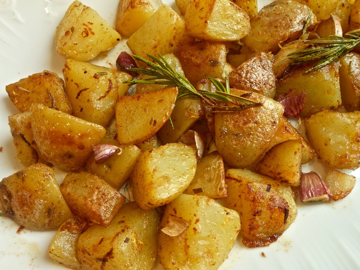 Hoy menú pollo relleno en crema de champiñones c/papas doradas,llama al 4234147
Amor x la Cocina,Pasion x lo Casero!