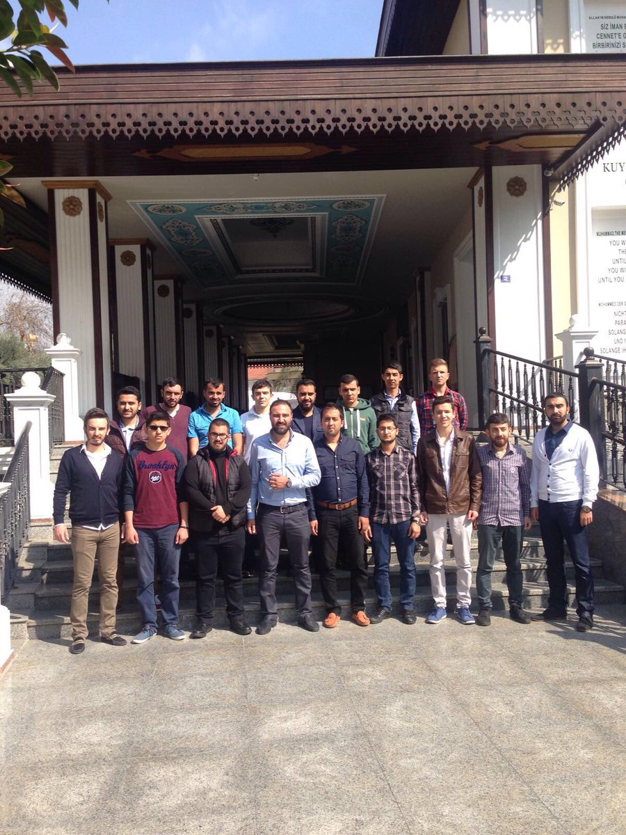 Teşkilatımız @akgenclikalanya Camide Buluşarak 
#28ŞubataKarşıElele verdi!
Hani 1000 yıl sürecekti!
<a href="/rizasumer/">Av.Rıza SÜMER</a>