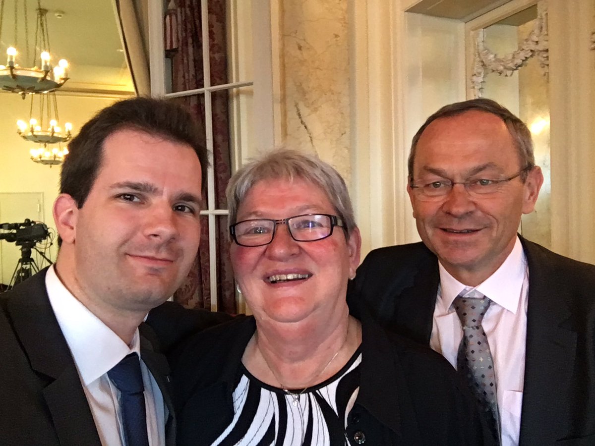 Les partisans du #Gothard sont heureux : un OUI net pour la #cohésion nationale ! #CHvote