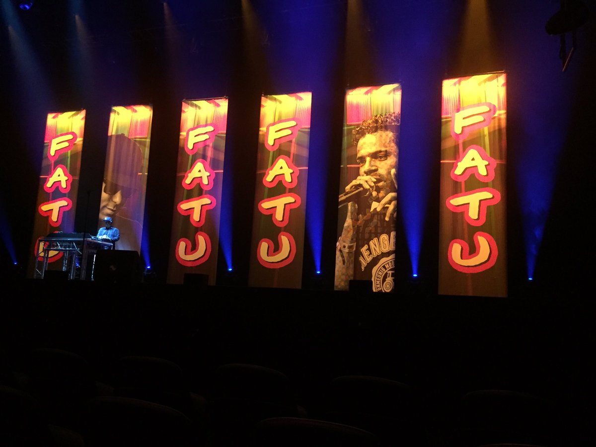 Junyortje's tweet photo. Aftellen!!! #FatuXL πππ@fatucomedy @SpallieJ @JandinoAsporaat @roueverveer @JorgenRaymann @Amhali https://t.co/BBpMqPAbNd
