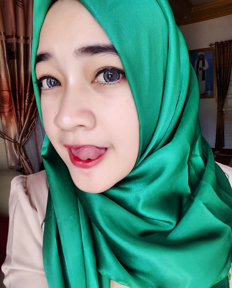 rinasimpl tweet picture