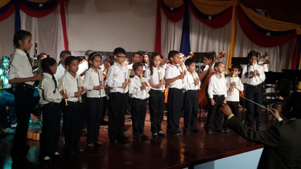 SistemBoqueron's tweet photo. #ElSistemaCumple41 Concierto Núcleos Boquerón y Caripito 27/02/2016 @SistemBoqueron @SistMon  @elsistema @SistCto https://t.co/u0LC2wGyCt