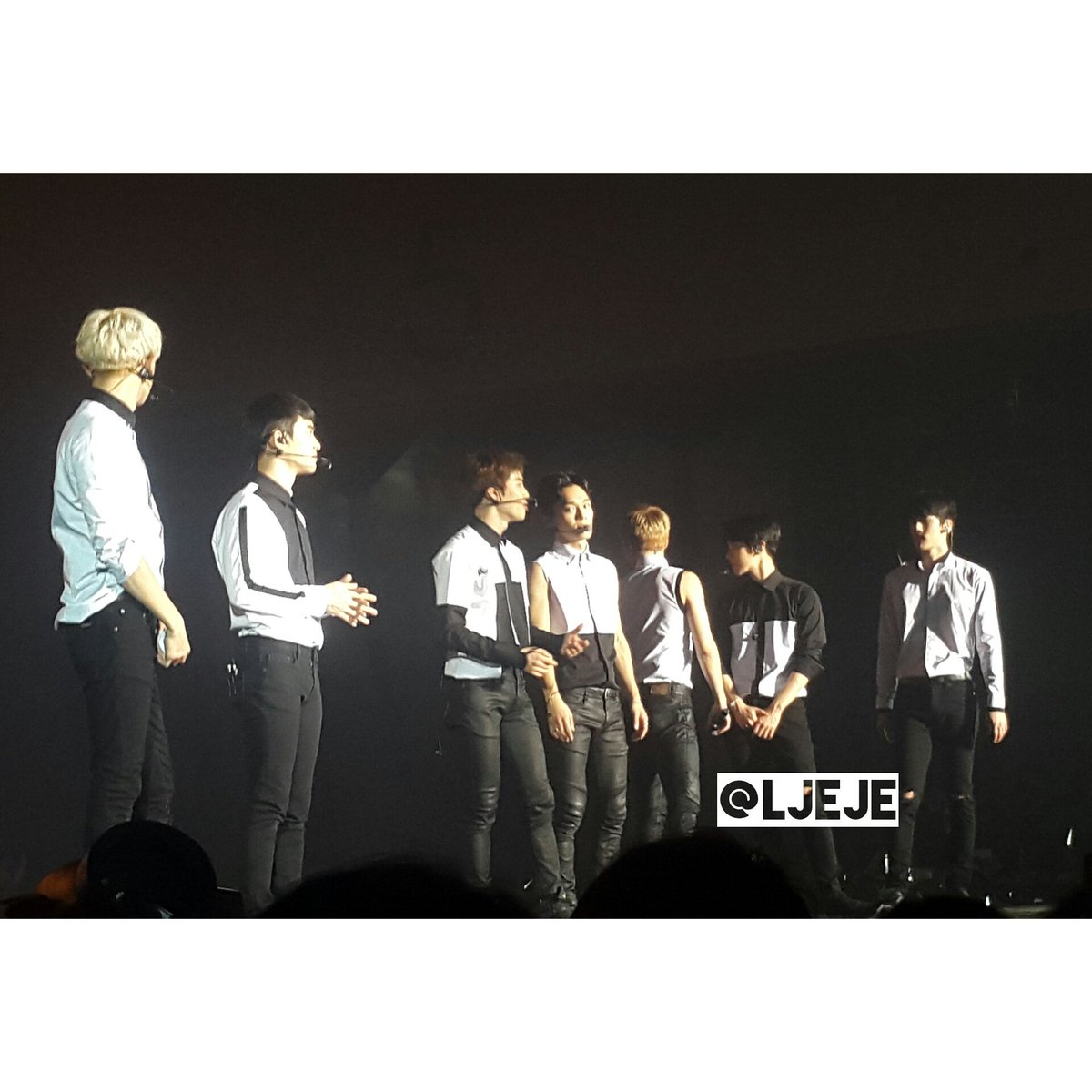 Ljeje's tweet photo. Oh! Hi Chen!
#EXOLUXIONINA #EXOLUXIONINJKT https://t.co/N4LZbQg1Fj